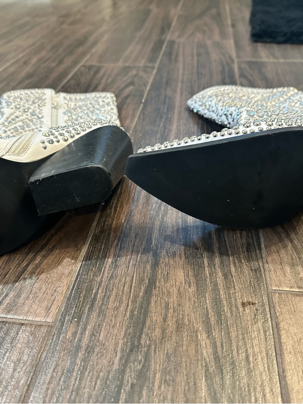 Jeffrey Campbell White Studded Western Heeled Boots - Picture 7 of 8